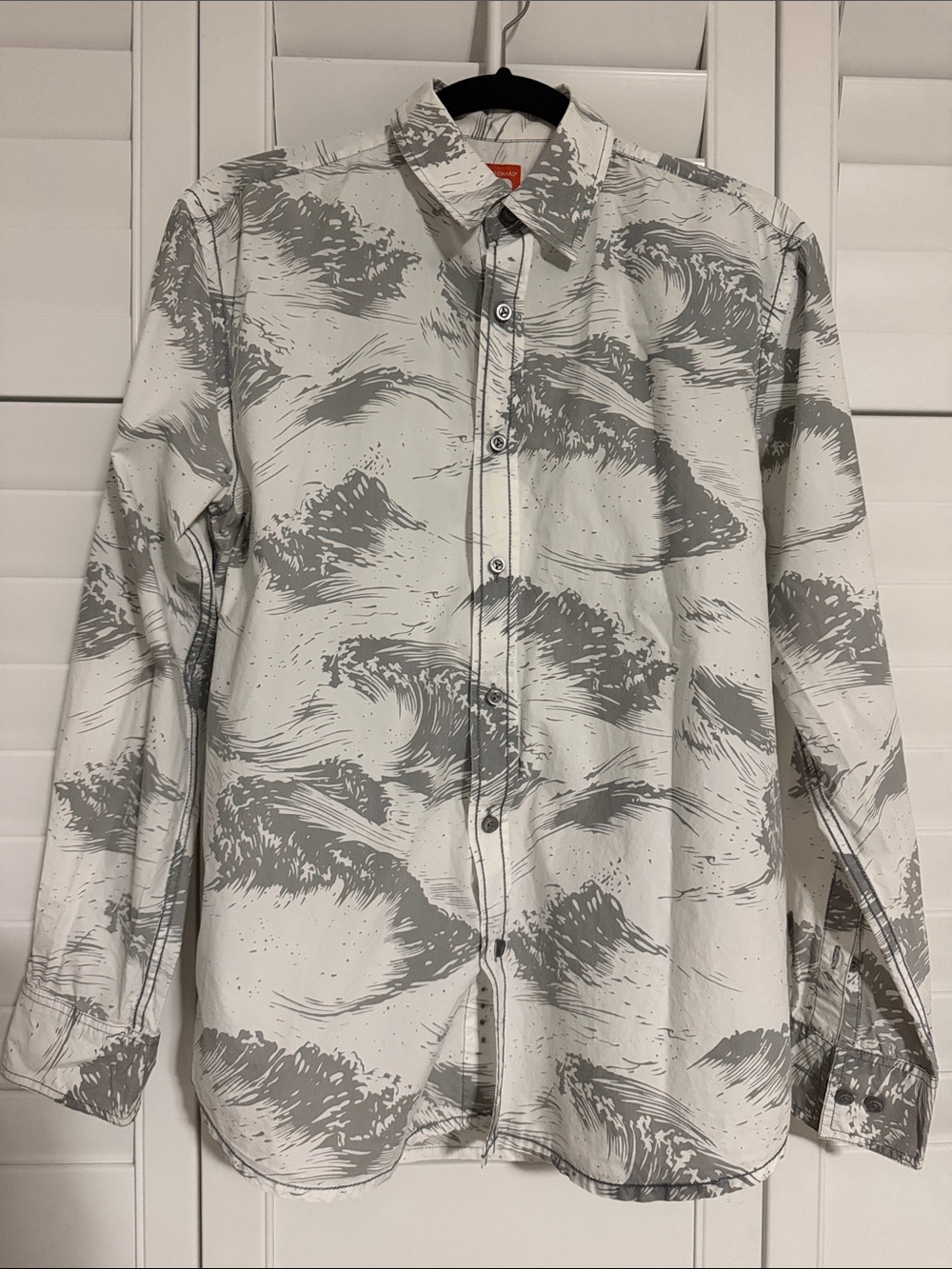 EUC Vintage Tori Richard Gray Wave Print Long-Sleeve Button-Up Shirt